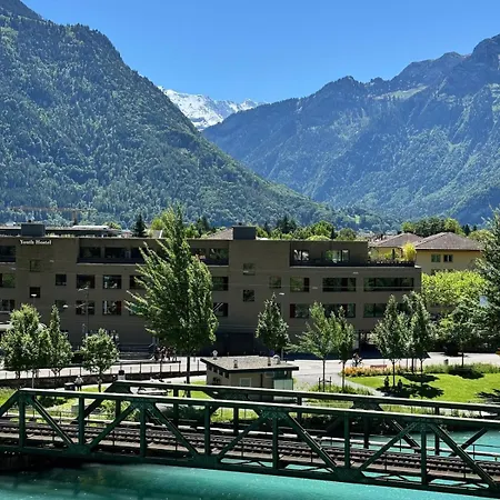 River 3 -kissed Retreat With Iconic Jungfraujoch View Apartment
